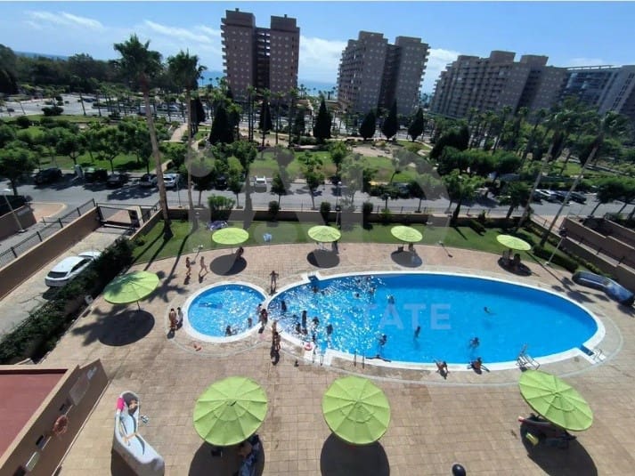 Ático de 2 habitaciones en Oropesa  en venta con piscina garaje - 130.000 € (Ref: 9988930)