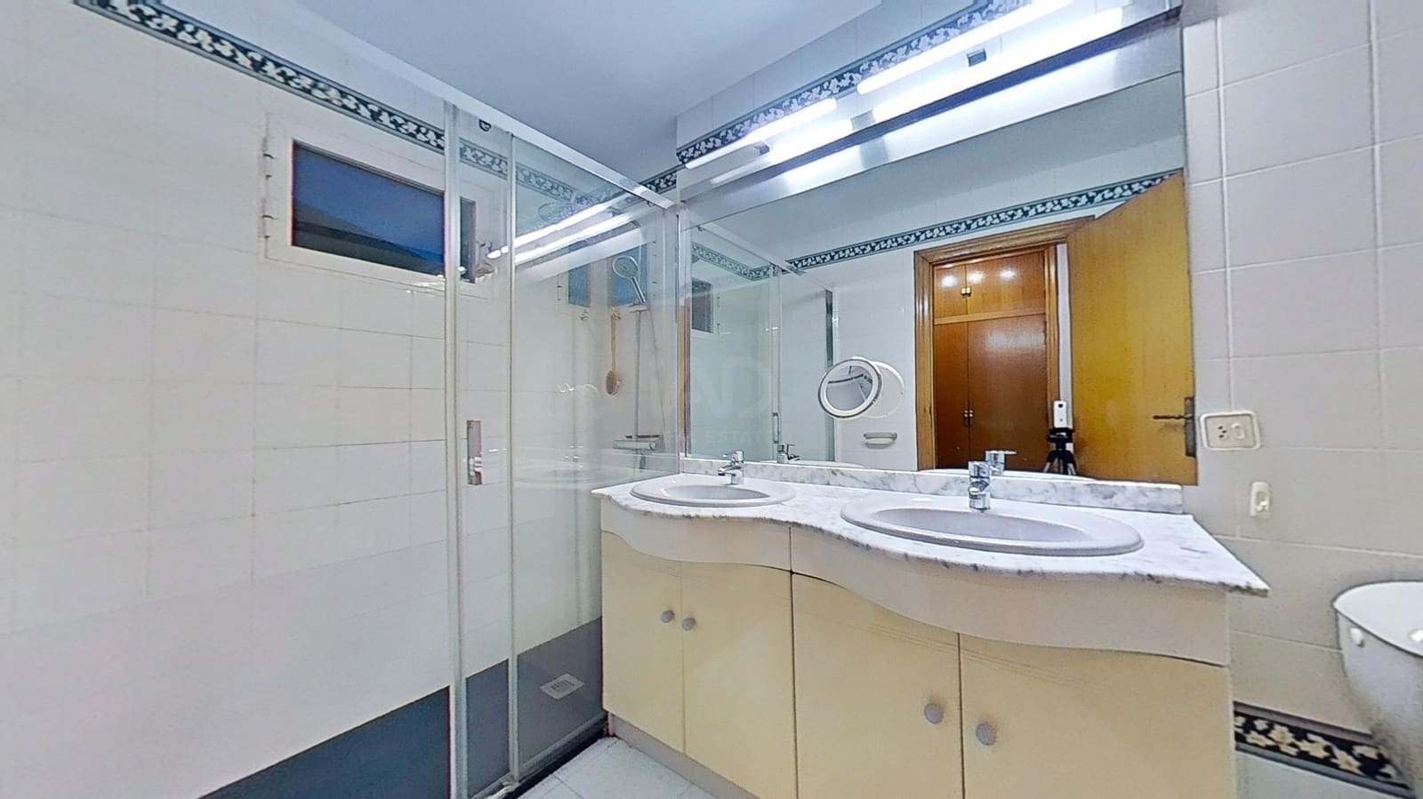 4 Zimmer Reihenhaus zu verkaufen in El Grau de Castello mit Pool Garage - 439.990 € (Ref: 9988932)