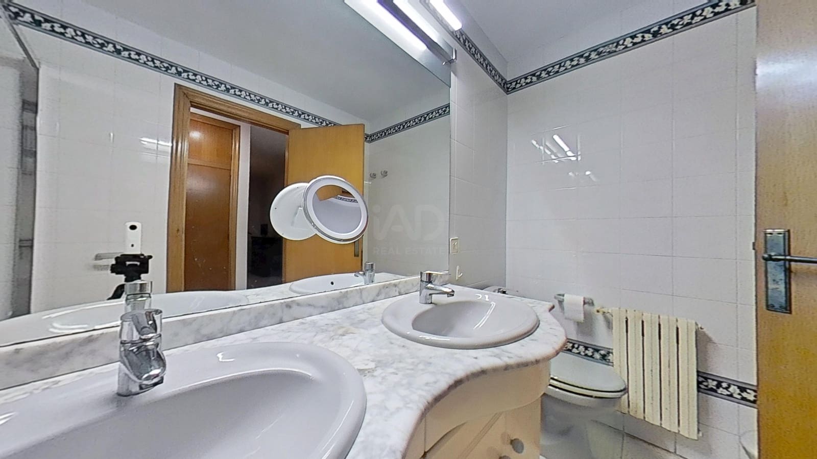 4 Zimmer Reihenhaus zu verkaufen in El Grau de Castello mit Pool Garage - 439.990 € (Ref: 9988932)