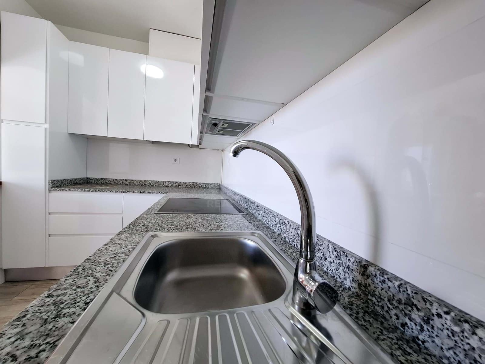 2 sypialnia Apartament na sprzedaż w Miasto Almeria - 240 000 € (Ref: 9988934)