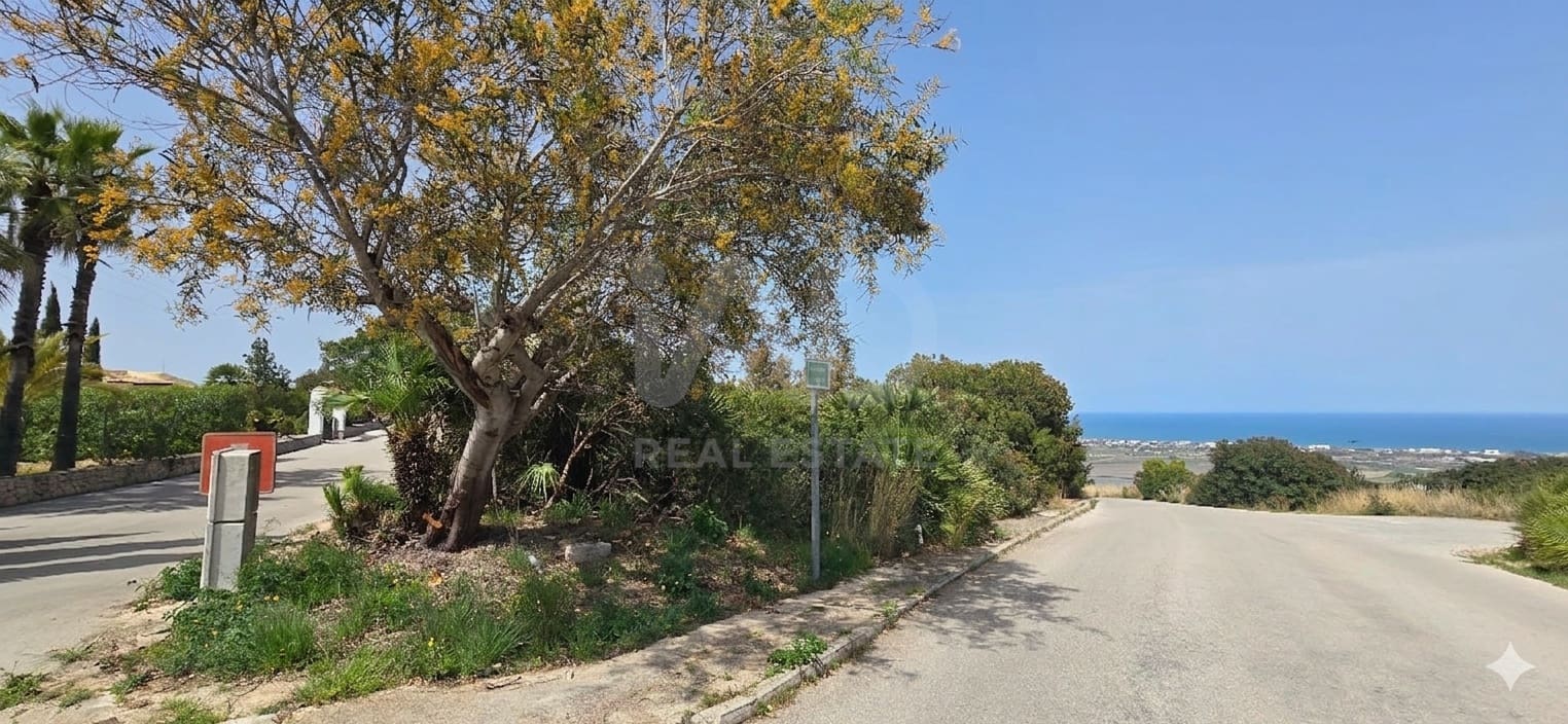 Teren niezagospodarowany na sprzedaż w Miasto Alicante / Alacant - 128 000 € (Ref: 9988938)