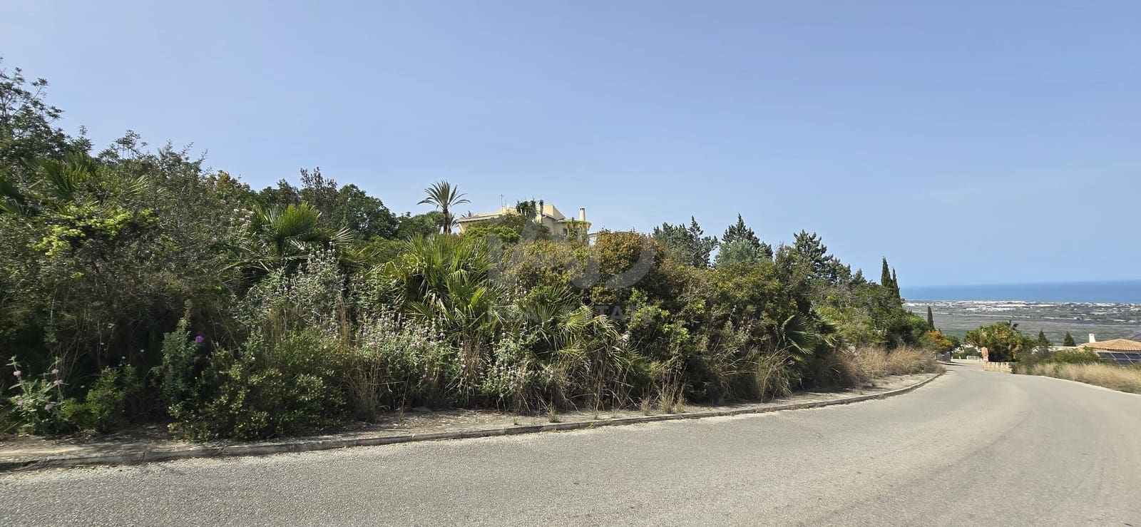 Teren niezagospodarowany na sprzedaż w Miasto Alicante / Alacant - 128 000 € (Ref: 9988938)