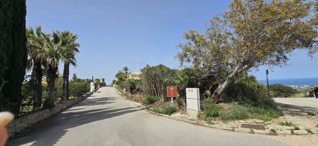 Ubebygd land til salgs i Alicante by - € 128 000 (Ref: 9988938)
