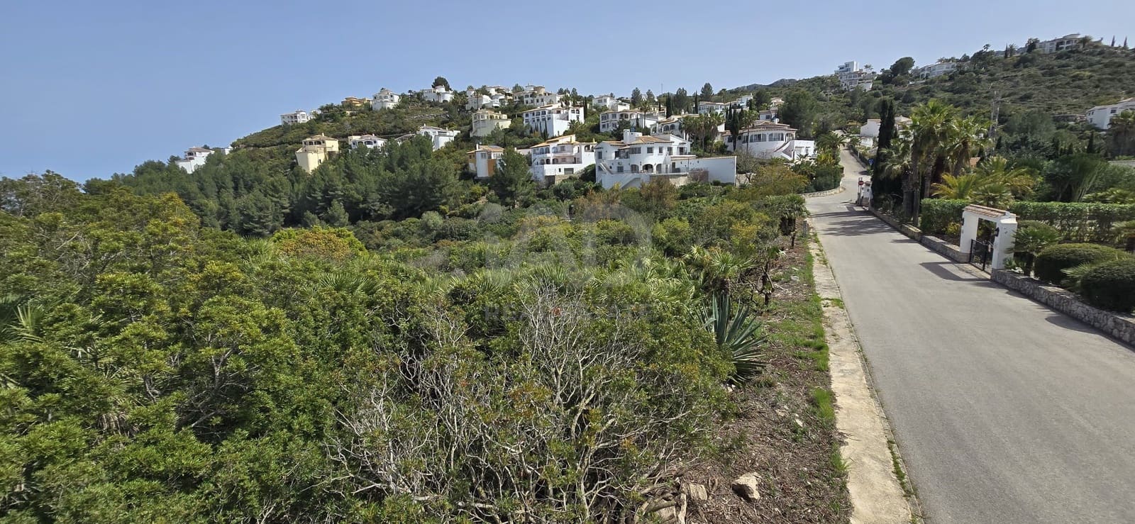 Teren niezagospodarowany na sprzedaż w Miasto Alicante / Alacant - 128 000 € (Ref: 9988938)