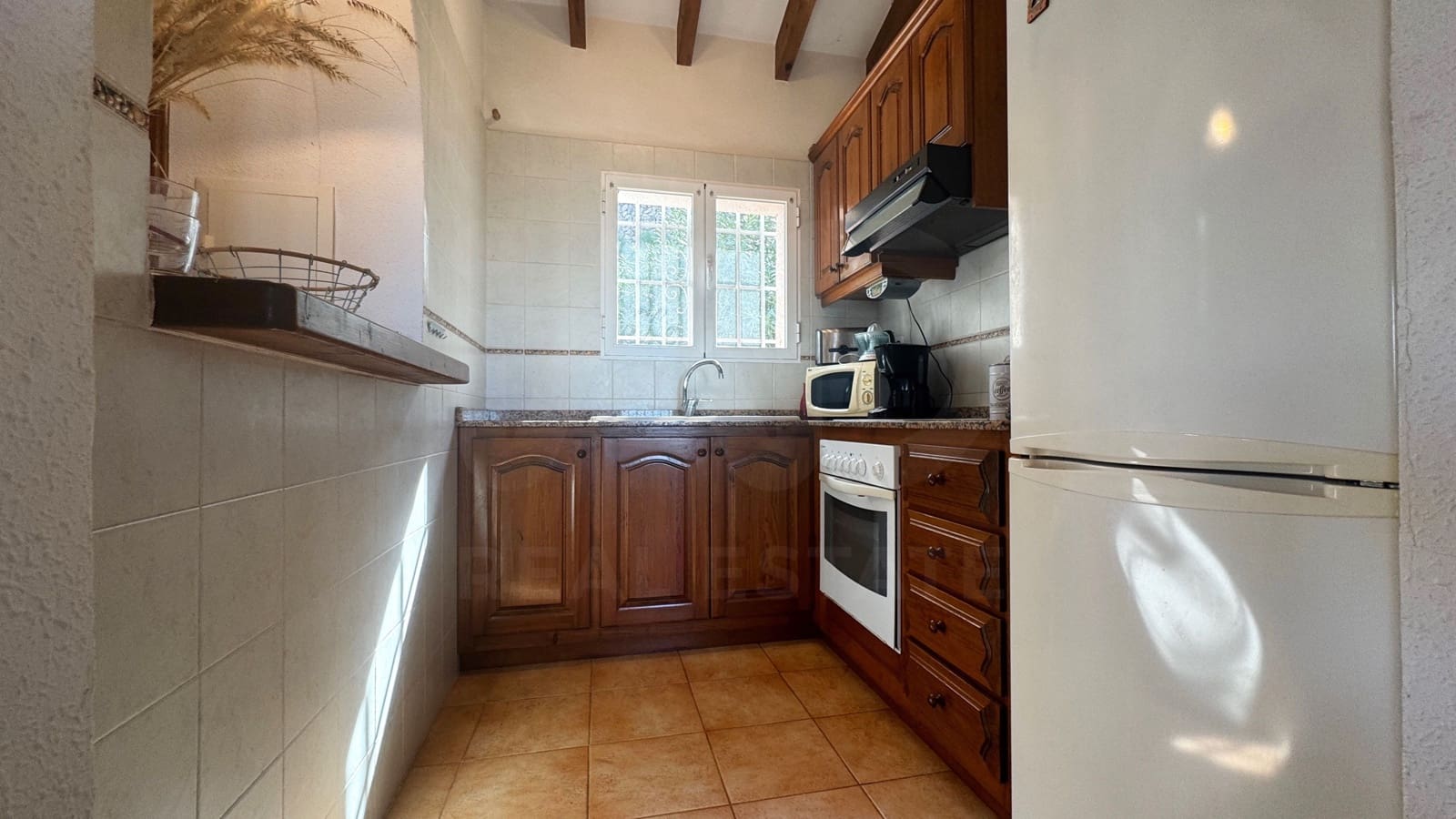 3 sypialnia Dom na sprzedaż w Pego z basenem - 340 000 € (Ref: 9988943)