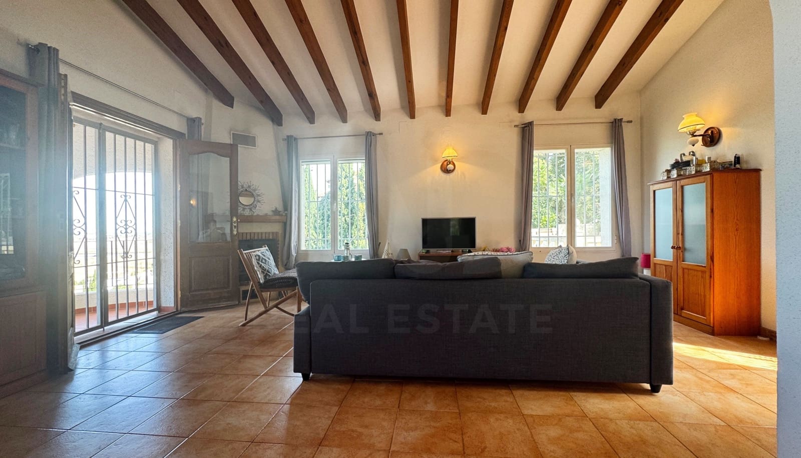 3 sypialnia Dom na sprzedaż w Pego z basenem - 340 000 € (Ref: 9988943)