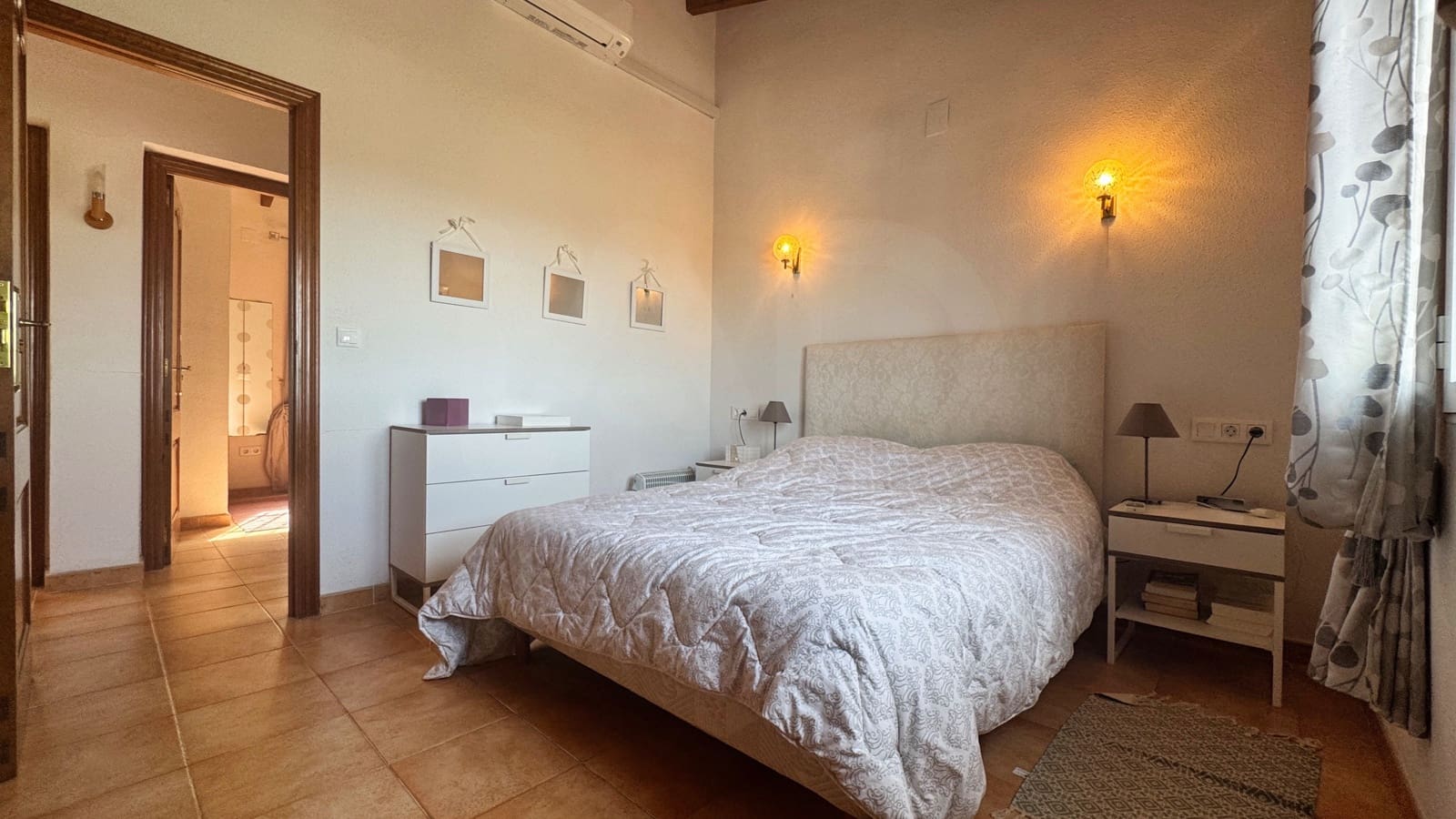 3 sypialnia Dom na sprzedaż w Pego z basenem - 340 000 € (Ref: 9988943)