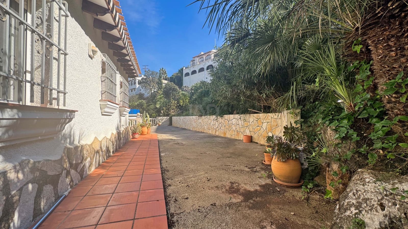 3 sypialnia Dom na sprzedaż w Pego z basenem - 340 000 € (Ref: 9988943)