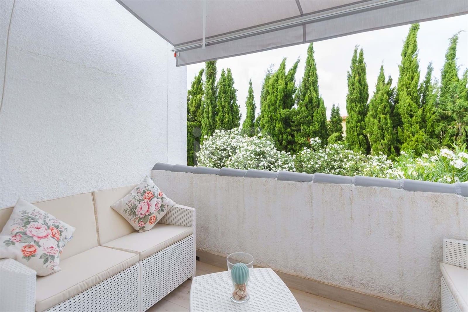 3 sovrum Radhus till salu i Alicante stad med pool - 330 000 € (Ref: 9988945)