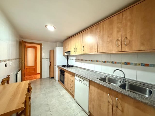 3 quarto Apartamento para venda em Ibi - 153 000 € (Ref: 9988947)