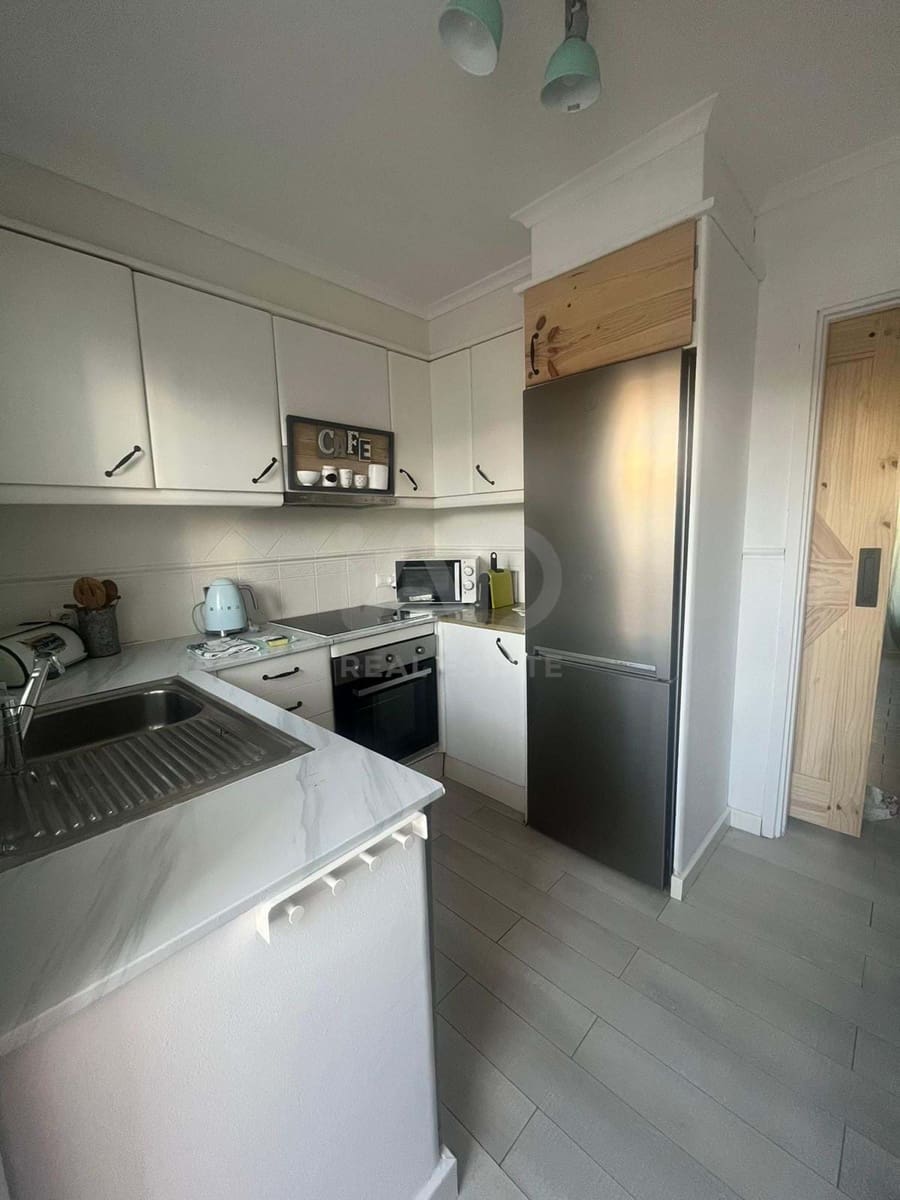 2 soveværelse Lejlighed til salg i Cala'n Porter med swimmingpool - € 336.000 (Ref: 9988948)
