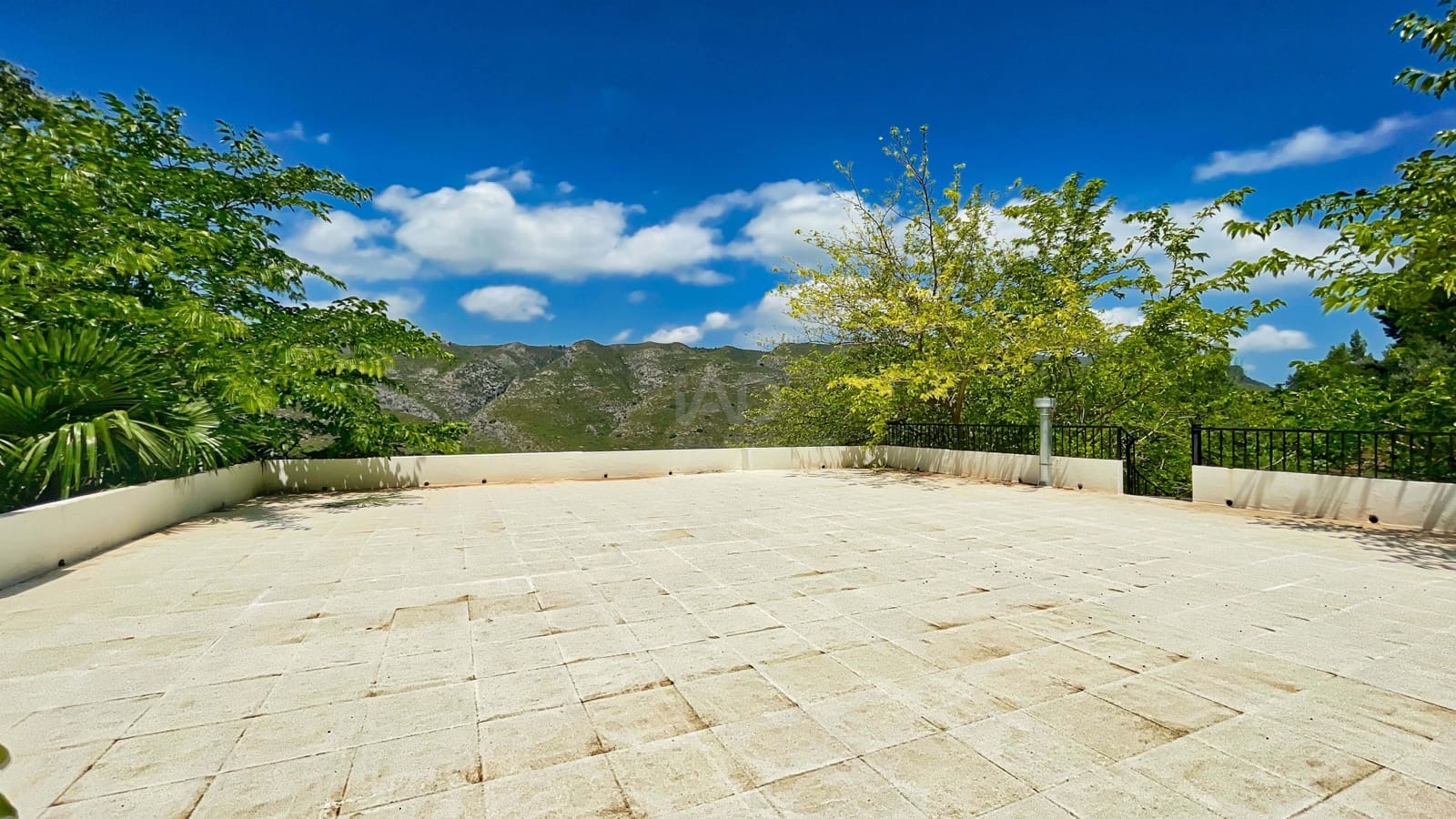 3 slaapkamer Finca/Landhuis te koop in Benirrama - € 180.000 (Ref: 9988950)