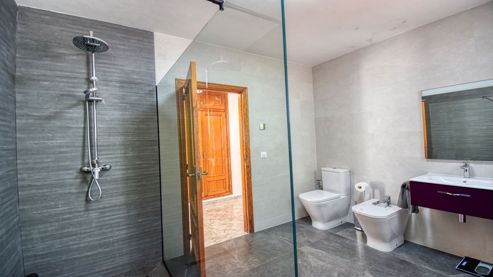 4 soverom Villa til salgs i Pedreguer med svømmebasseng garasje - € 875 000 (Ref: 9988951)
