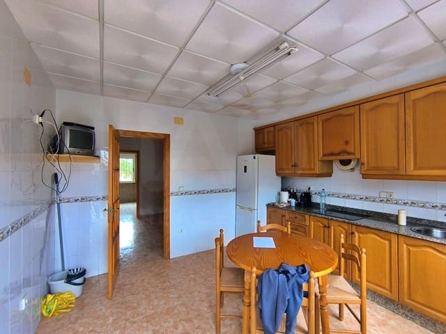 Casa de 4 habitaciones en Valverde, Elche / Elx en venta con garaje - 389.000 € (Ref: 9988955)