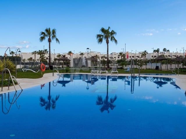 2 sypialnia Apartament na sprzedaż w Miasto Almería z basenem garażem - 245 000 € (Ref: 9988957)