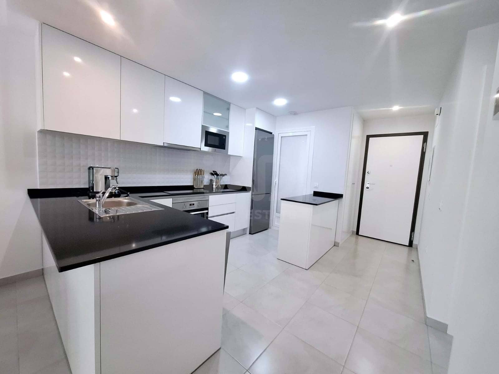 2 sypialnia Apartament na sprzedaż w Miasto Almeria z basenem garażem - 245 000 € (Ref: 9988957)