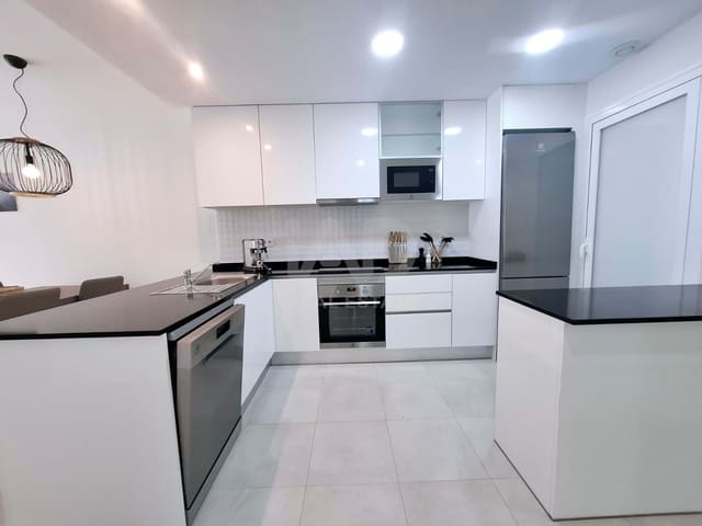 2 sypialnia Apartament na sprzedaż w Miasto Almería z basenem garażem - 245 000 € (Ref: 9988957)