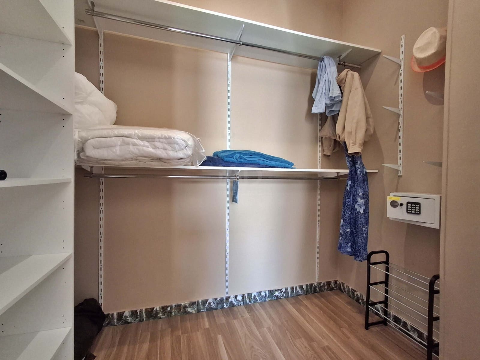 4 camera da letto Casa in vendita in Alicante citta - 259.000 € (Rif: 9988958)