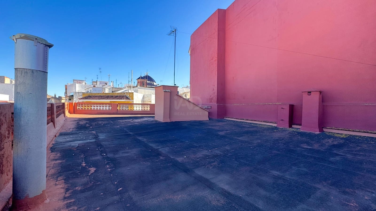 6 makuuhuone Omakotitalo myytävänä paikassa Alicante kaupunki mukana 
autotalli - 190 000 € (Ref: 9988959)
