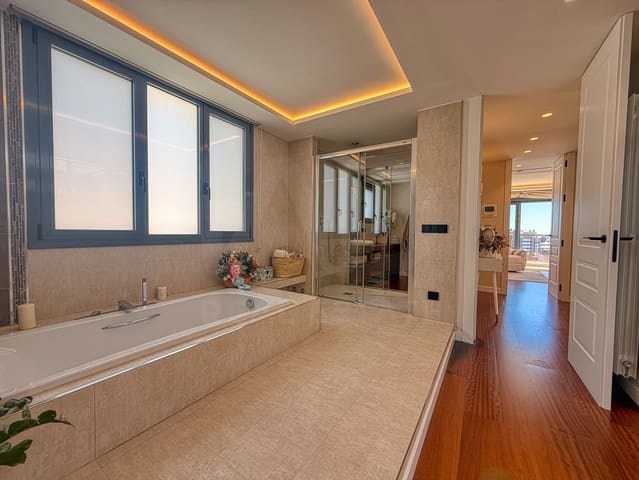 5 bedroom Villa for sale in Cabo de las Huertas, Alicante / Alacant city with pool garage - € 2,000,000 (Ref: 9988960)
