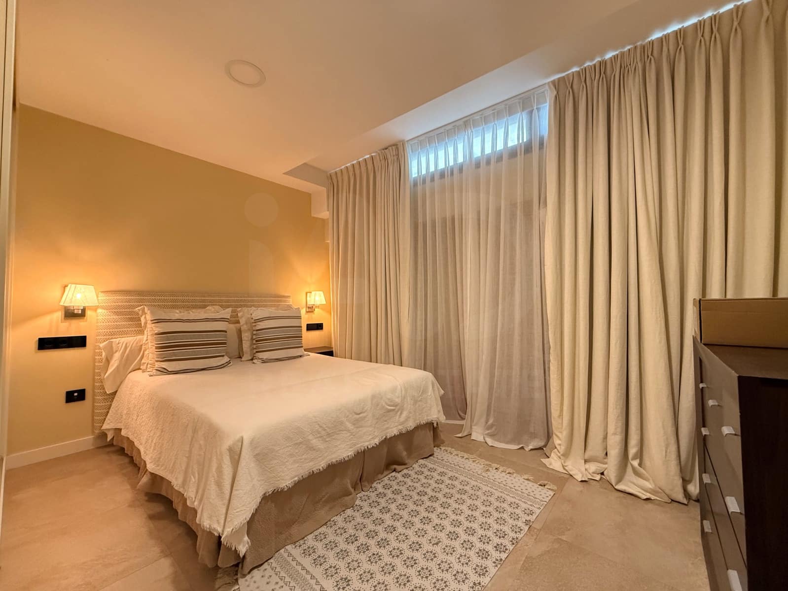5 chambre Villa/Maison à vendre à Alicante ville avec piscine garage - 2 000 000 € (Ref: 9988960)