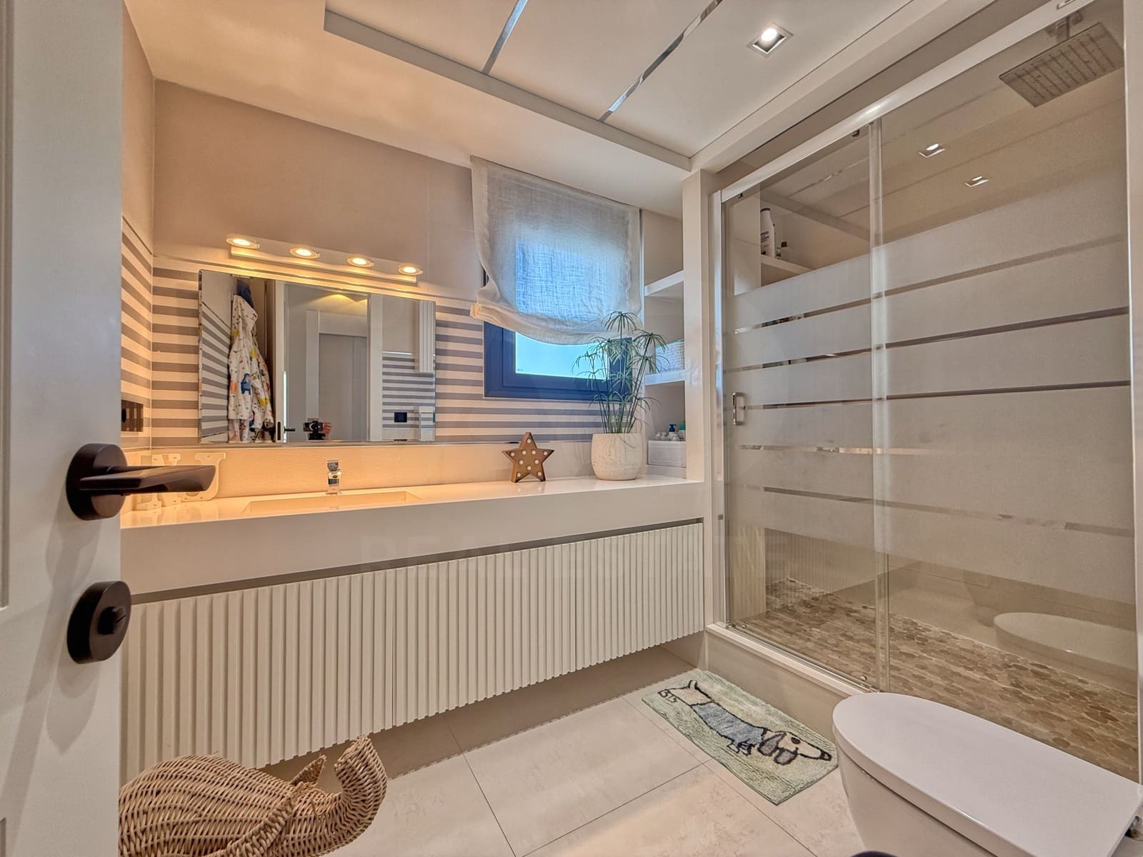 5 chambre Villa/Maison à vendre à Alicante ville avec piscine garage - 2 000 000 € (Ref: 9988960)