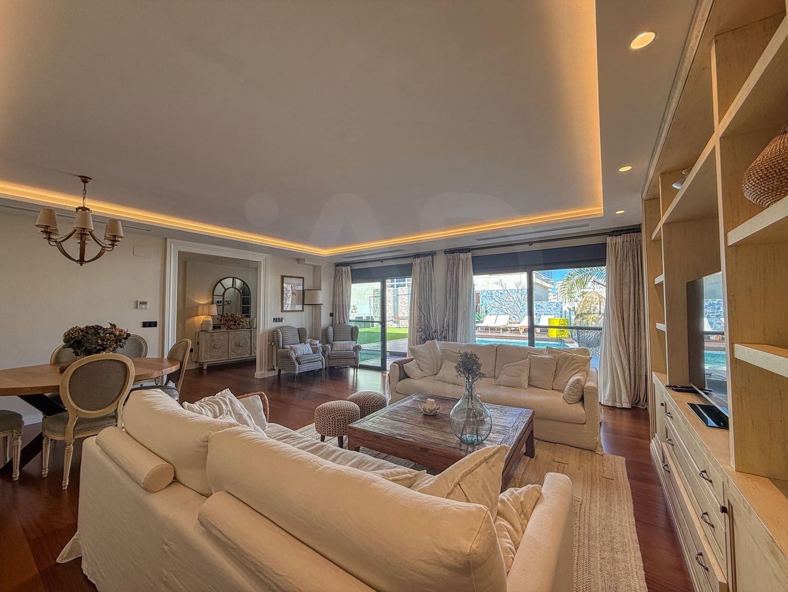 5 chambre Villa/Maison à vendre à Alicante ville avec piscine garage - 2 000 000 € (Ref: 9988960)