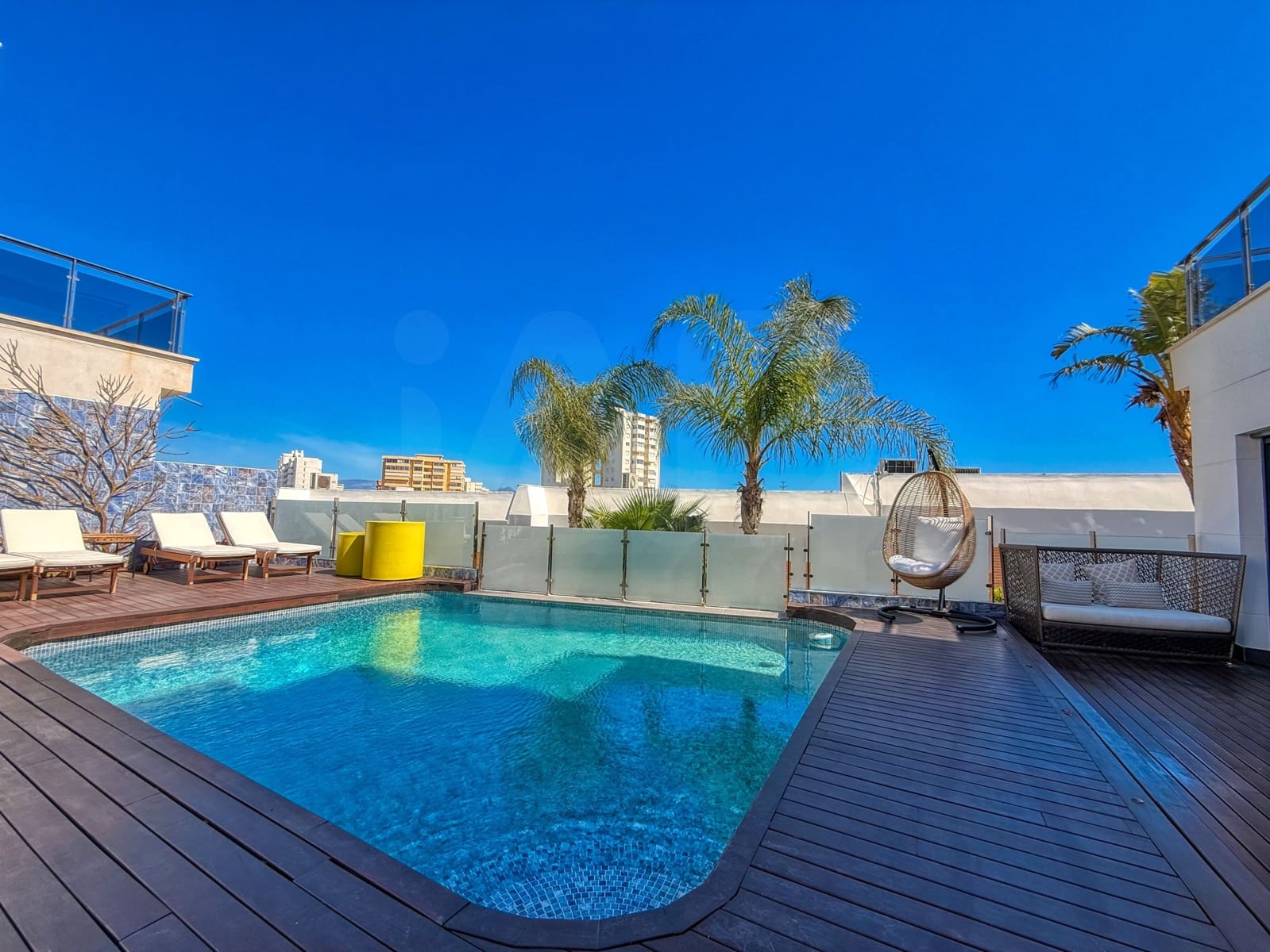 5 chambre Villa/Maison à vendre à Alicante ville avec piscine garage - 2 000 000 € (Ref: 9988960)