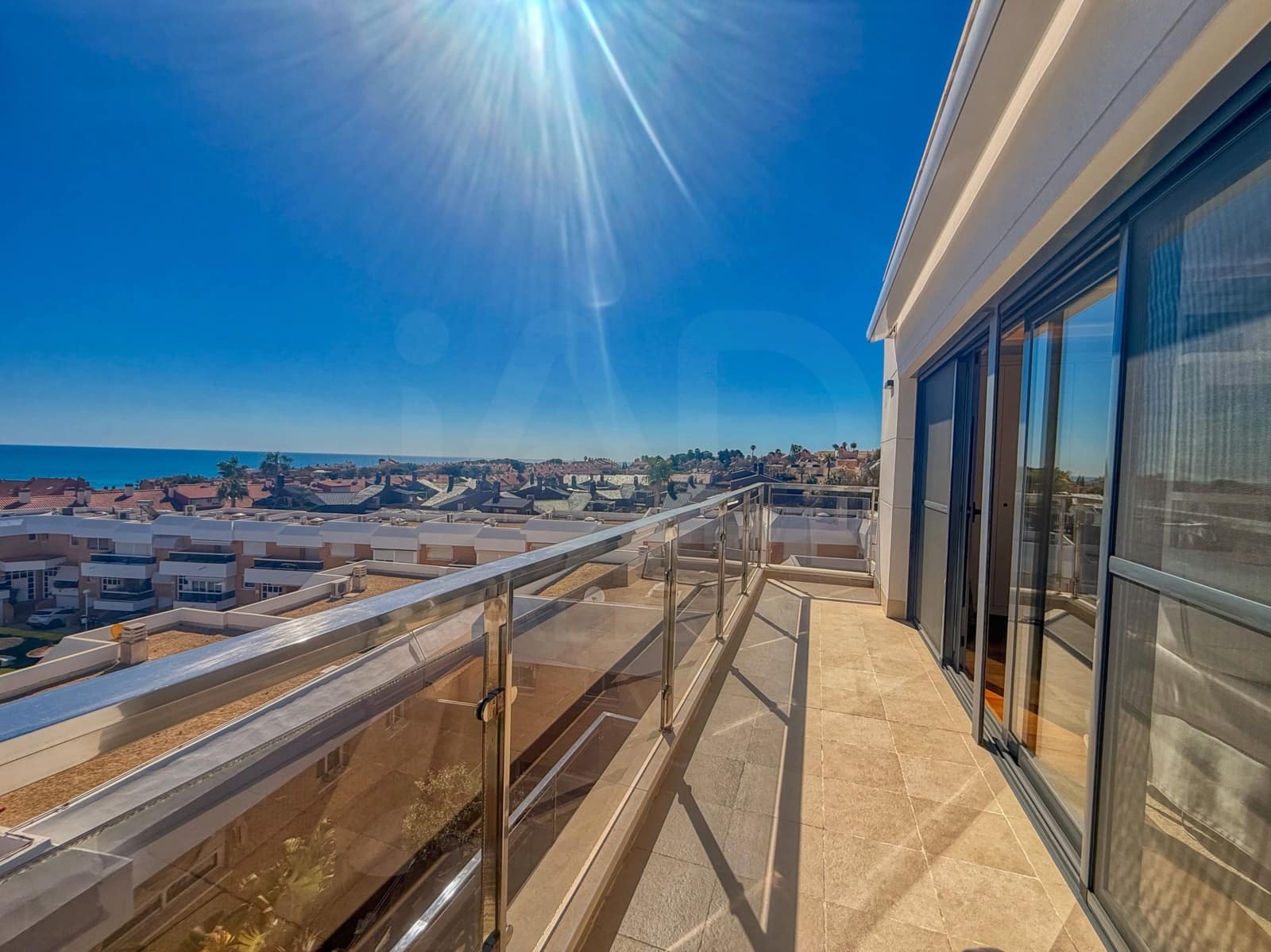 5 chambre Villa/Maison à vendre à Alicante ville avec piscine garage - 2 000 000 € (Ref: 9988960)
