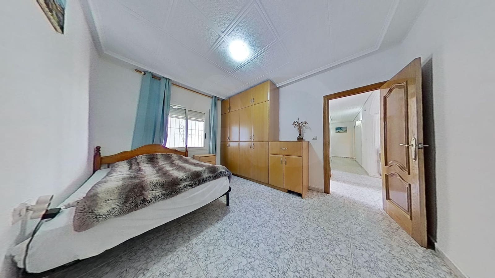 Casa de 3 habitaciones en Alicante / Alacant ciudad en venta con garaje - 245.000 € (Ref: 9988965)