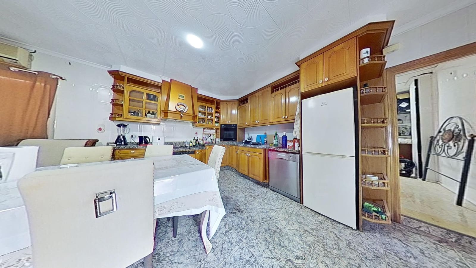 Casa de 3 habitaciones en Alicante / Alacant ciudad en venta con garaje - 245.000 € (Ref: 9988965)