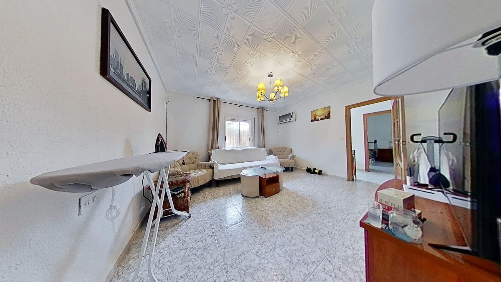 Casa de 3 habitaciones en Alicante / Alacant ciudad en venta con garaje - 245.000 € (Ref: 9988965)