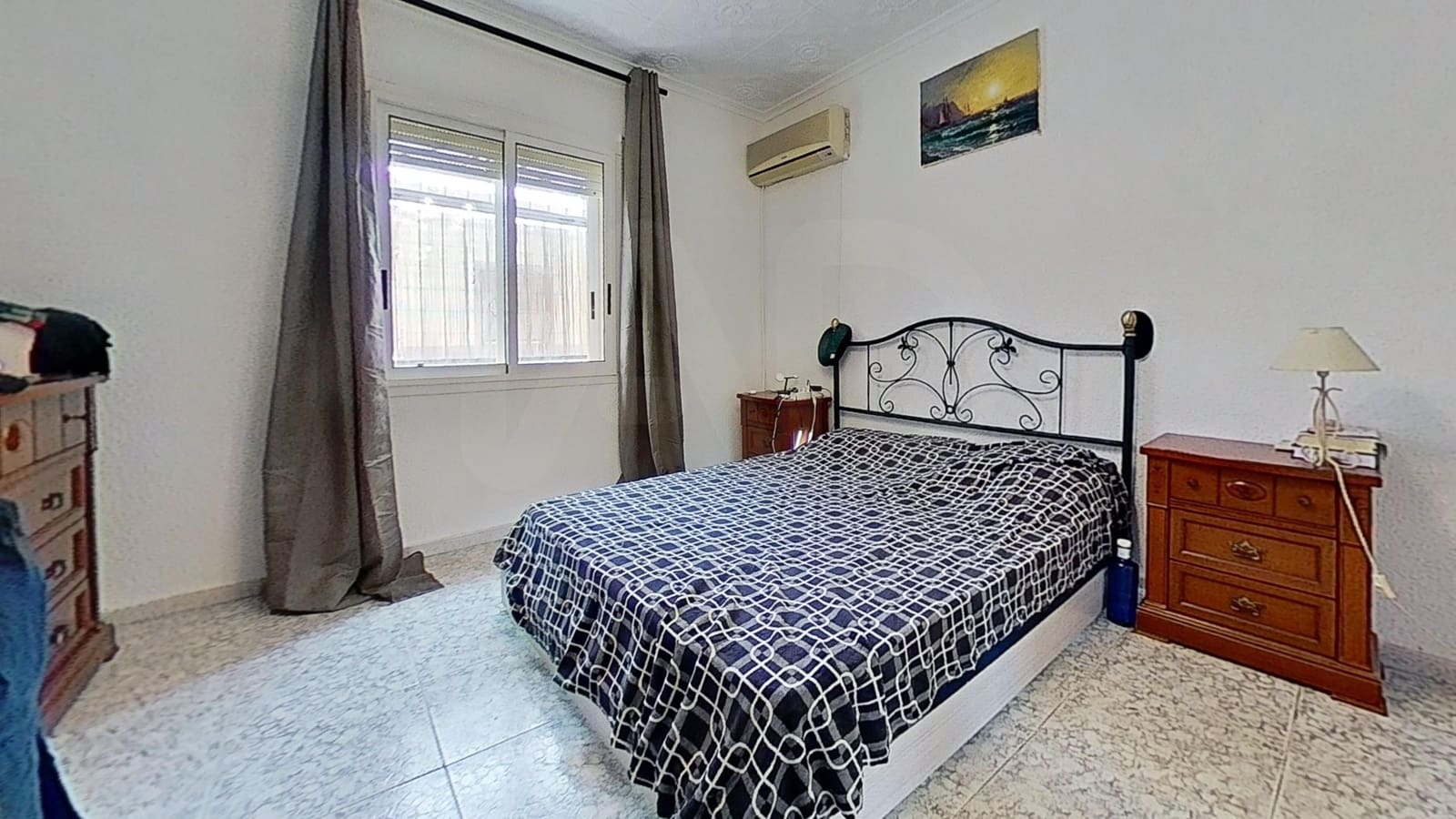 Casa de 3 habitaciones en Alicante / Alacant ciudad en venta con garaje - 245.000 € (Ref: 9988965)