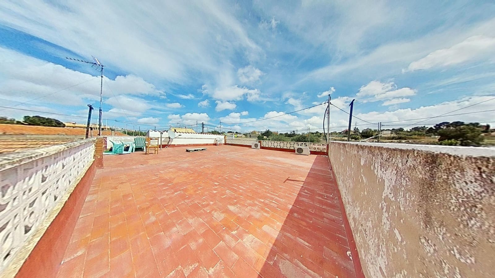Casa de 3 habitaciones en Alicante / Alacant ciudad en venta con garaje - 245.000 € (Ref: 9988965)