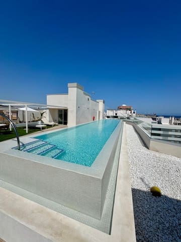 2 soveværelse Lejlighed til salg i Benalúa, Alicante by med swimmingpool garage - € 389.000 (Ref: 9988967)