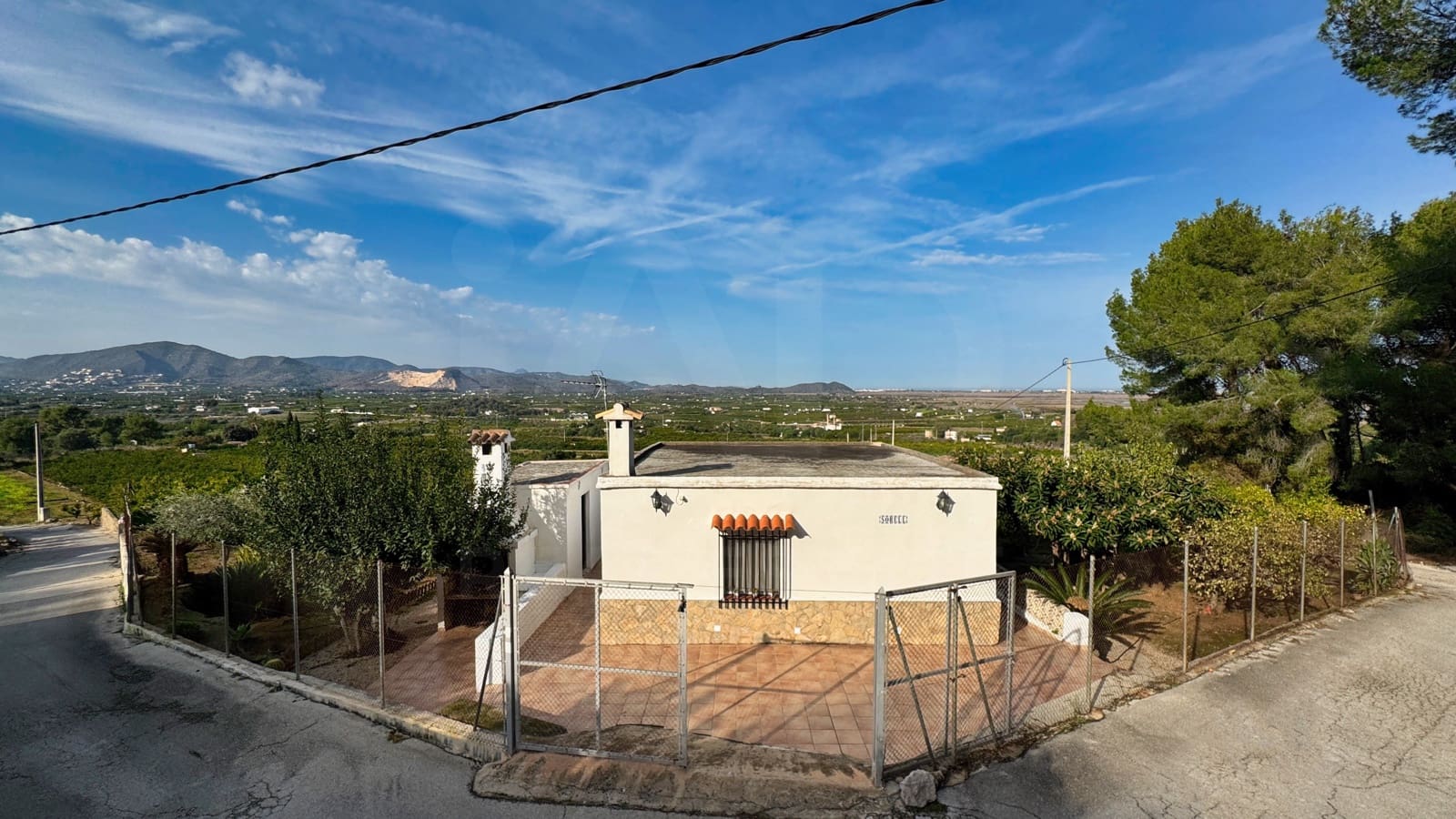 2 Zimmer Finca/Landgut zu verkaufen in Alicante / Alacant Stadt - 175.000 € (Ref: 9988968)