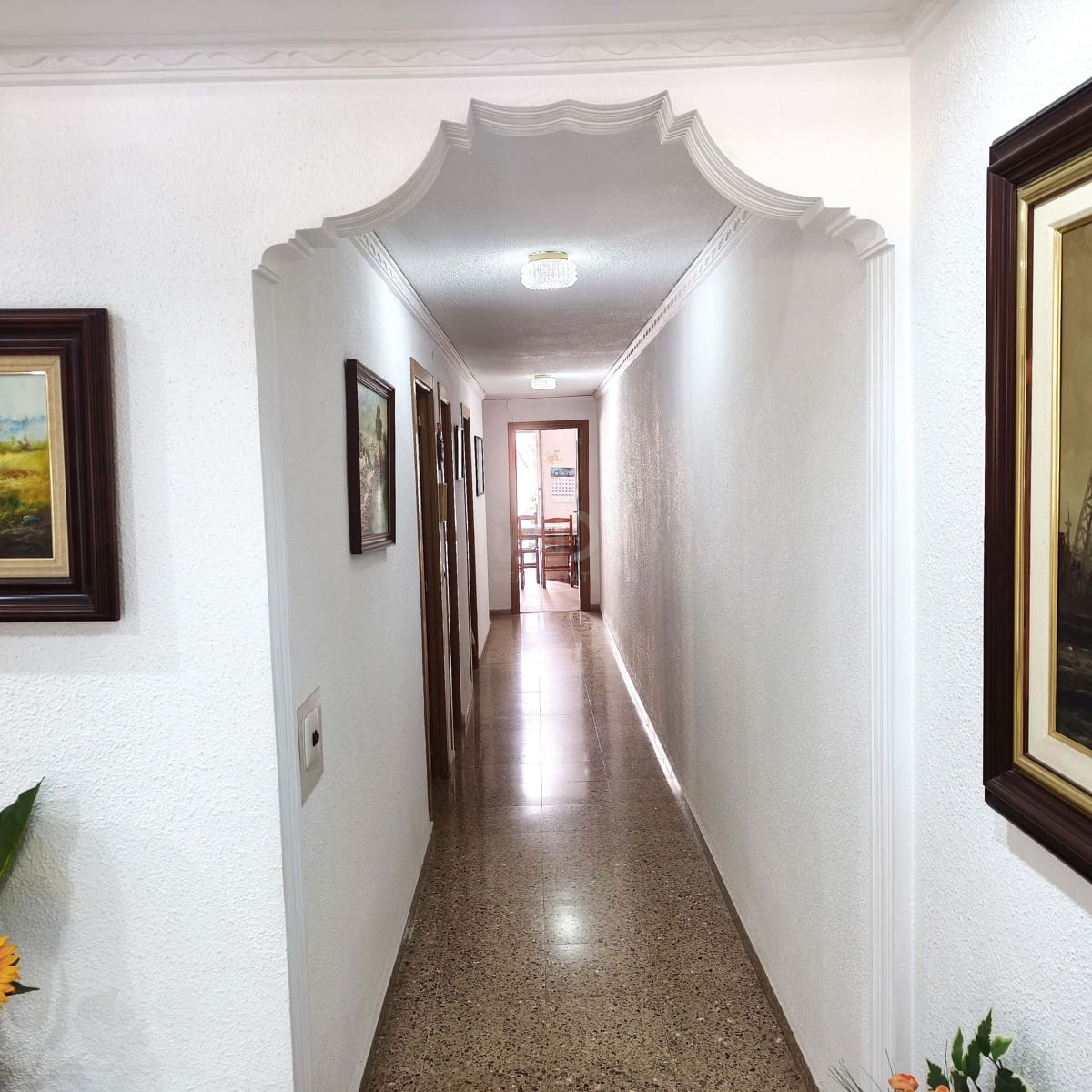 4 sovrum Lägenhet till salu i Valencia stad med garage - 185 000 € (Ref: 9988971)