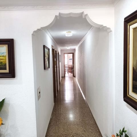 4 soverom Leilighet til salgs i Gandia med garasje - € 185 000 (Ref: 9988971)
