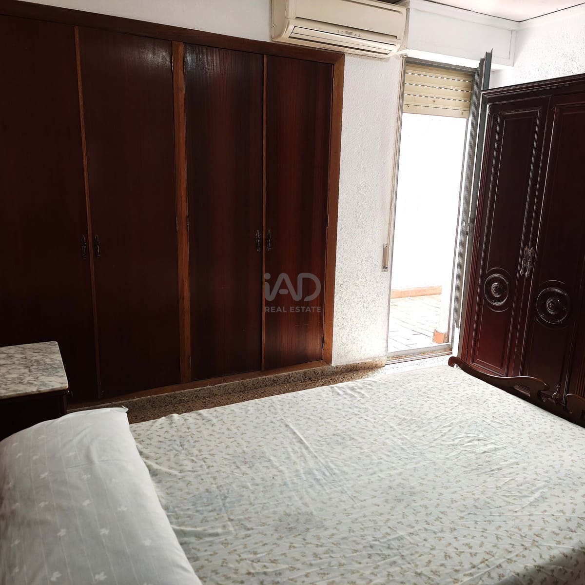 4 sovrum Lägenhet till salu i Valencia stad med garage - 185 000 € (Ref: 9988971)