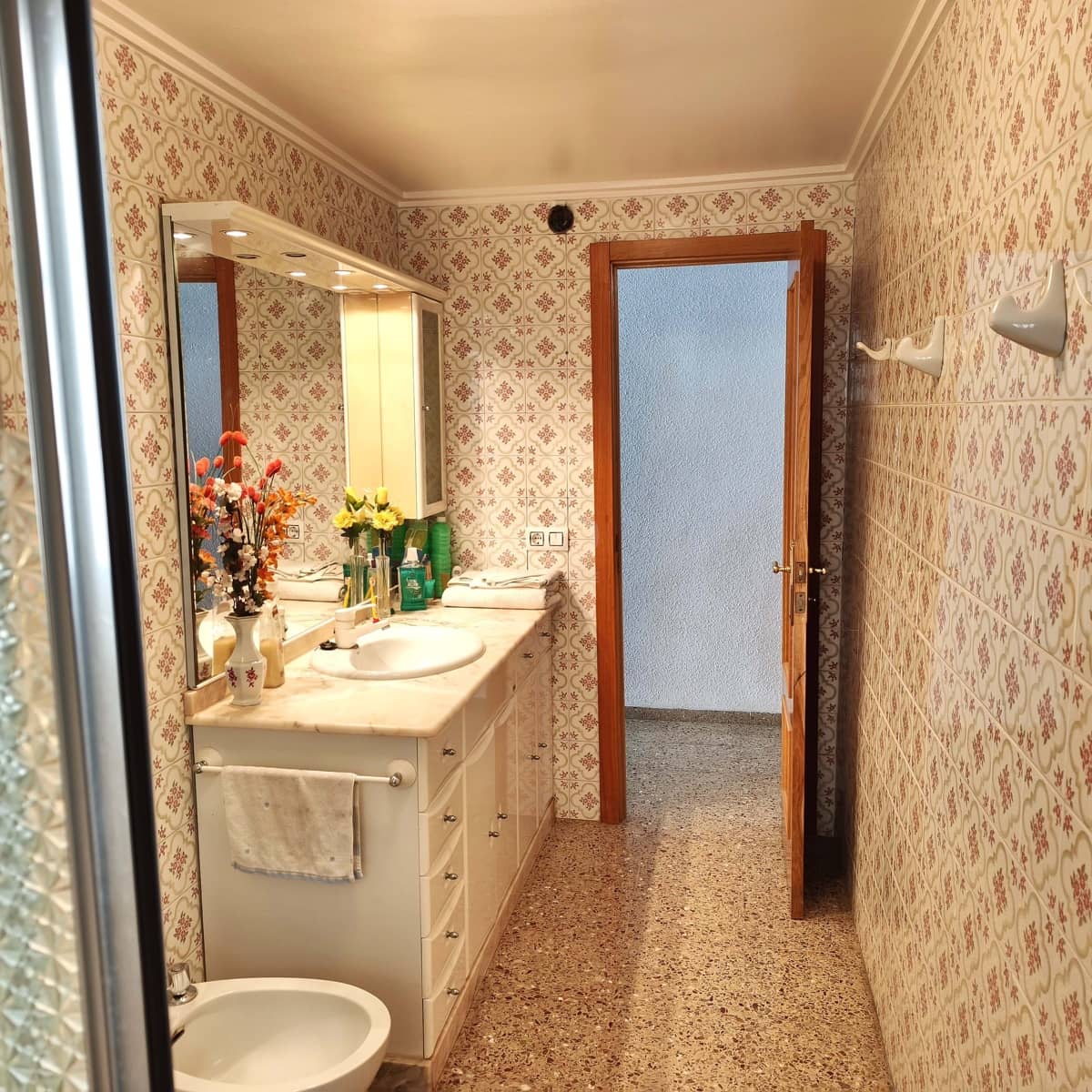 4 sovrum Lägenhet till salu i Valencia stad med garage - 185 000 € (Ref: 9988971)