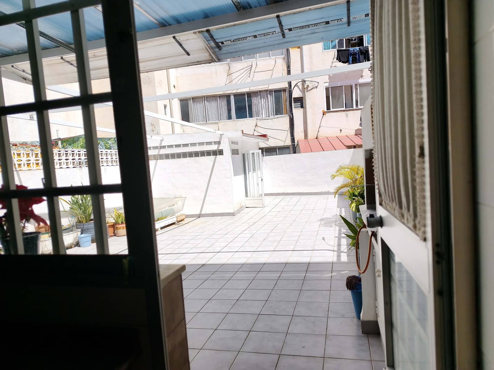 4 sovrum Lägenhet till salu i Valencia stad med garage - 185 000 € (Ref: 9988971)