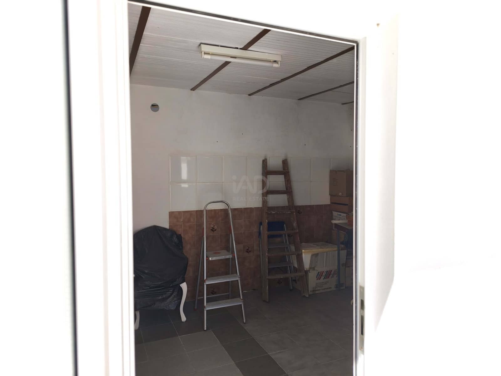 4 sovrum Lägenhet till salu i Valencia stad med garage - 185 000 € (Ref: 9988971)