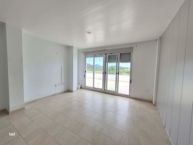 4 slaapkamer Penthouse te koop in Villalonga - € 195.000 (Ref: 9988972)