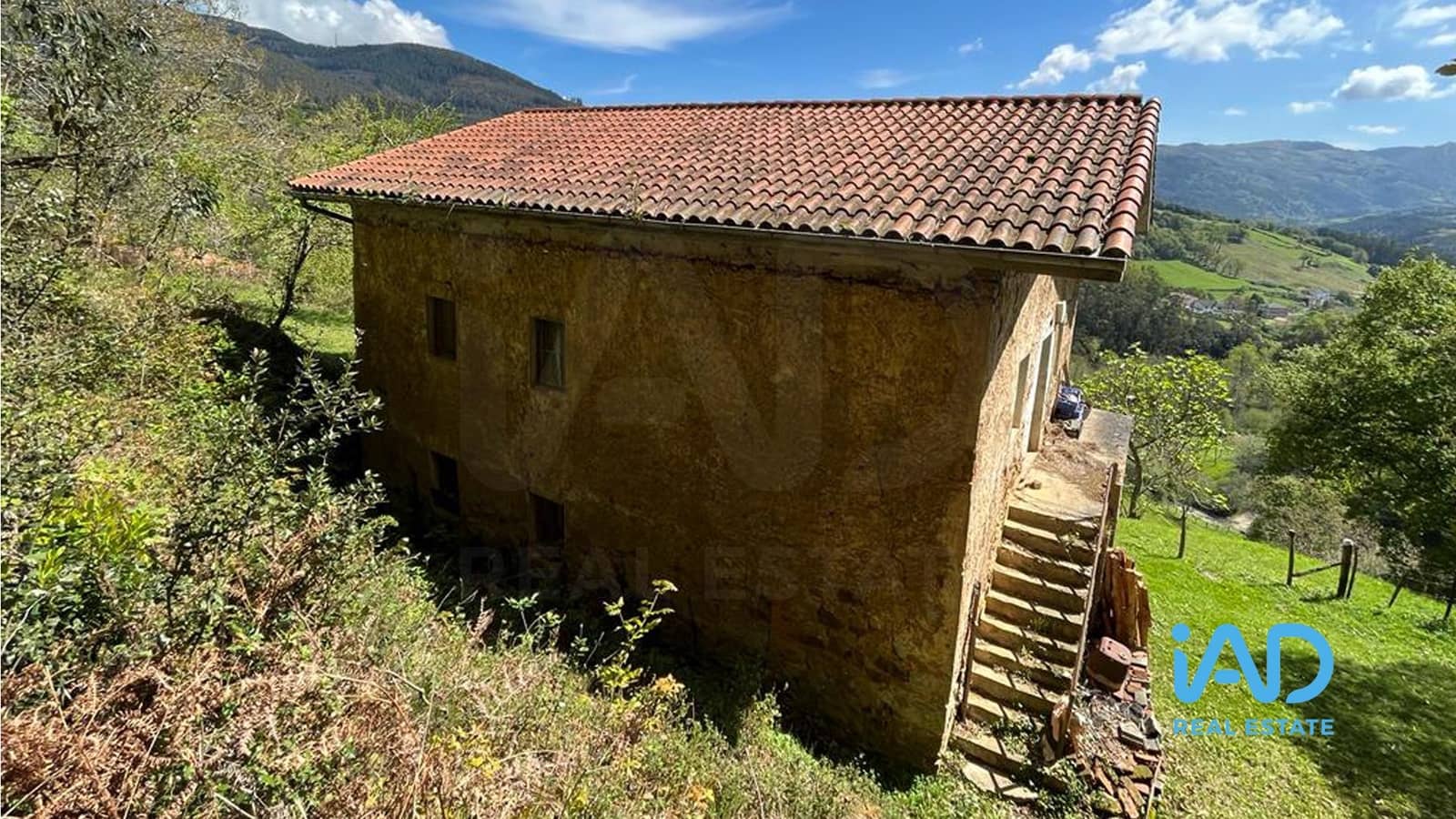 3 sovrum Hus till salu i Sopuerta - 186 500 € (Ref: 9988973)