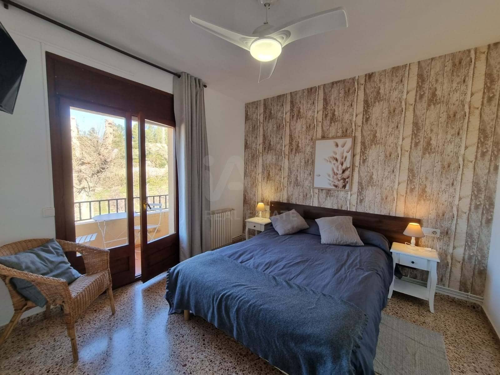 Kommersiell til salgs i Tarragona by - € 1 150 000 (Ref: 9988981)
