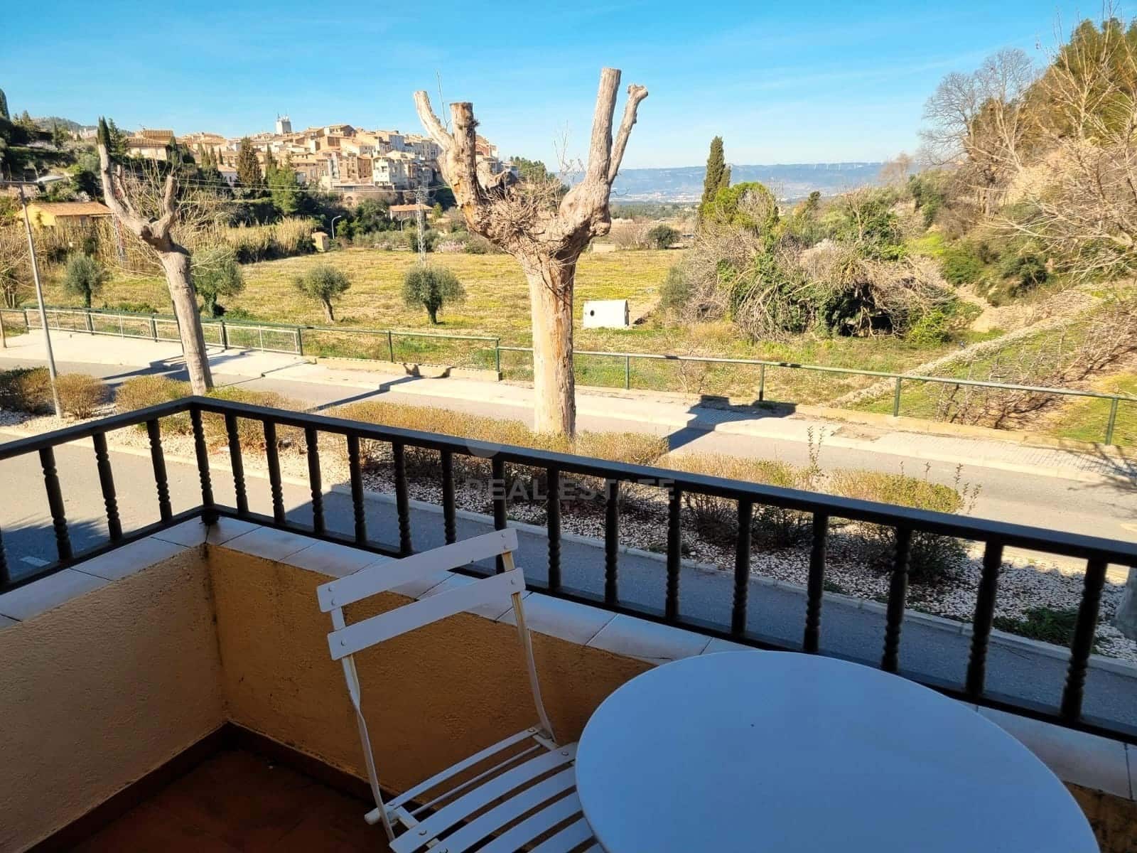Kommersiell til salgs i Tarragona by - € 1 150 000 (Ref: 9988981)