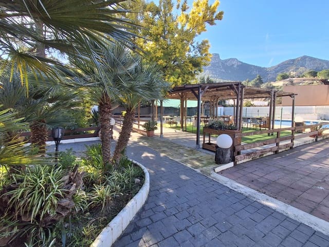 Kommersiell til salgs i Tarragona by - € 1 150 000 (Ref: 9988981)