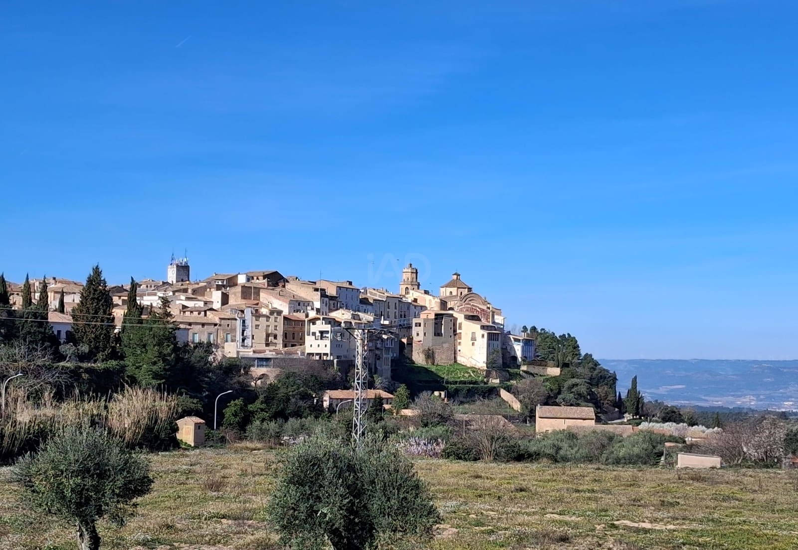 Kommersiell til salgs i Tarragona by - € 1 150 000 (Ref: 9988981)
