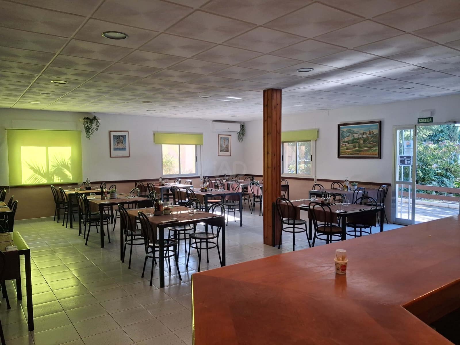 Kommersiell til salgs i Tarragona by - € 1 150 000 (Ref: 9988981)