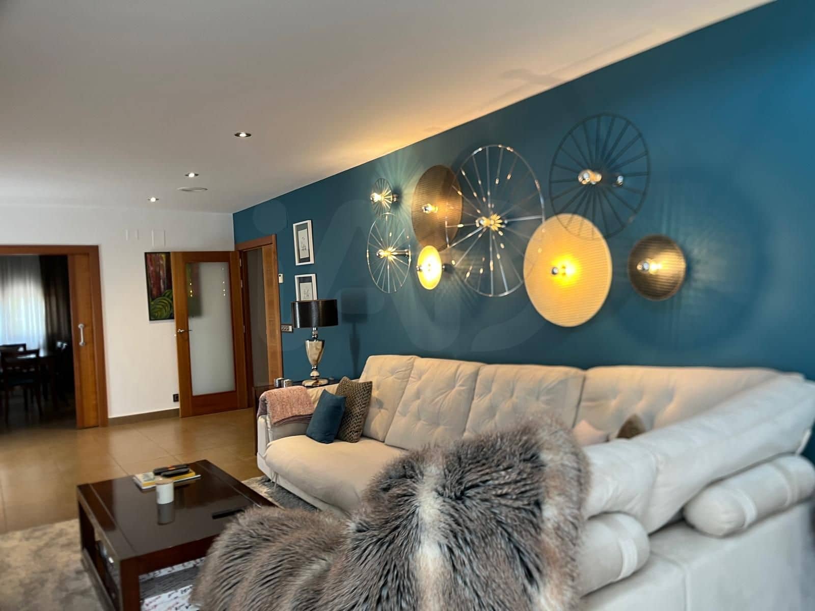 4 bedroom Villa for sale in Salamanca city with pool garage - € 395,000 (Ref: 9988985)